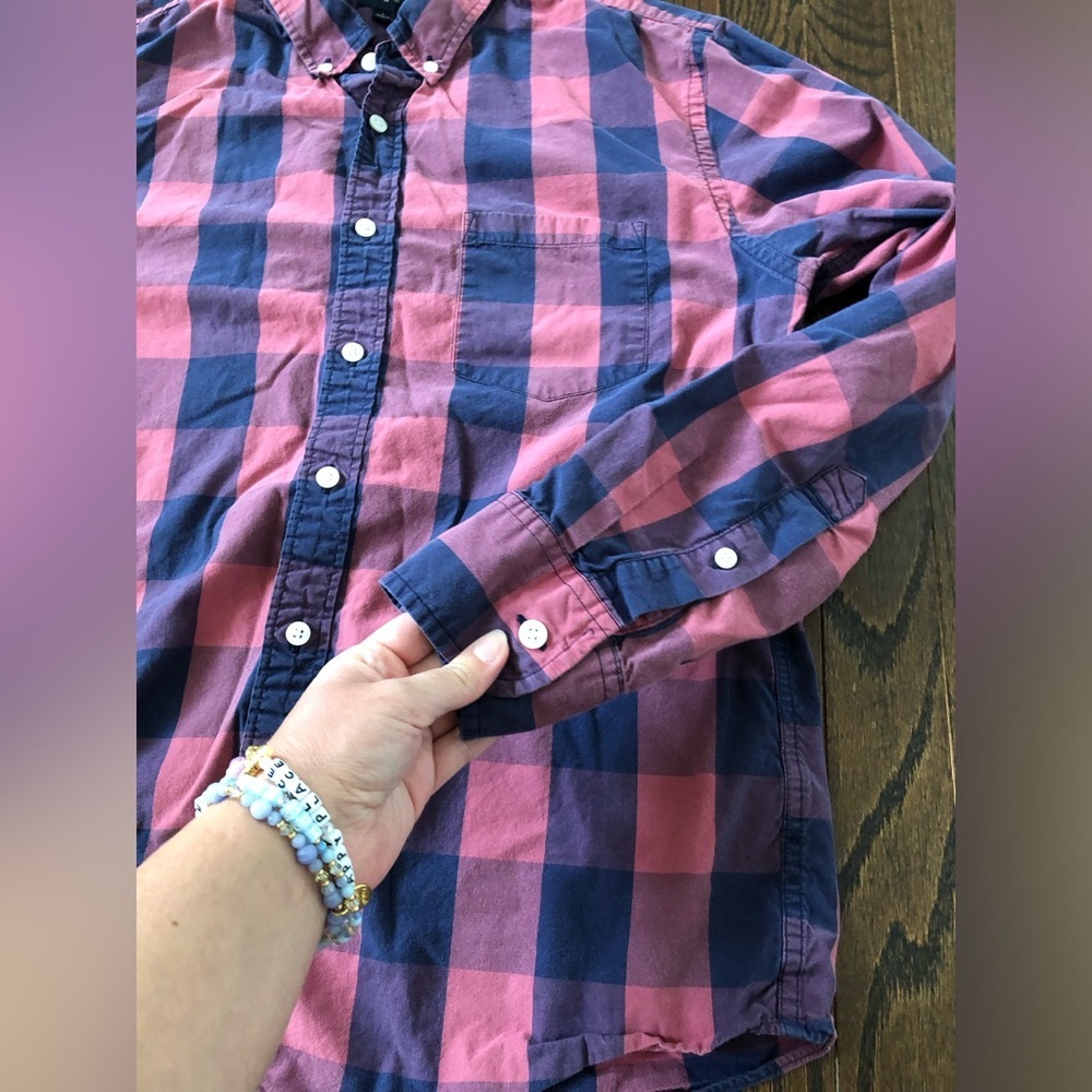 J. Crew Men’s L Pink/Red/Blue Long-Sleeved Plaid Slim Fit Button-Down Shirt - Picture 7 of 9